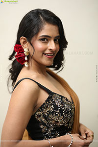 Prachi Thaker at Bakasura Restaurant Prerelease Event