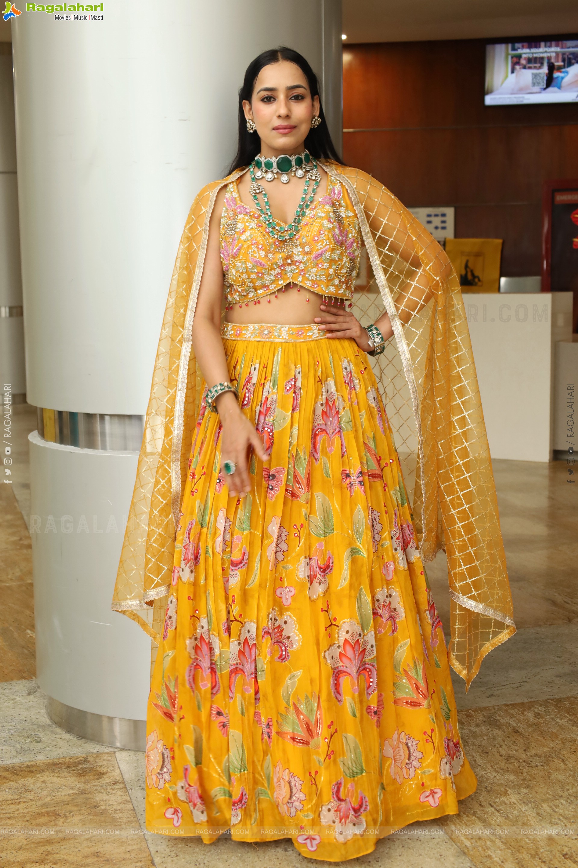Priyanka Latest Stills in Designer Dress, HD Gallery