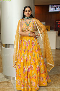 Priyanka Latest Stills in Designer Dress, HD Gallery