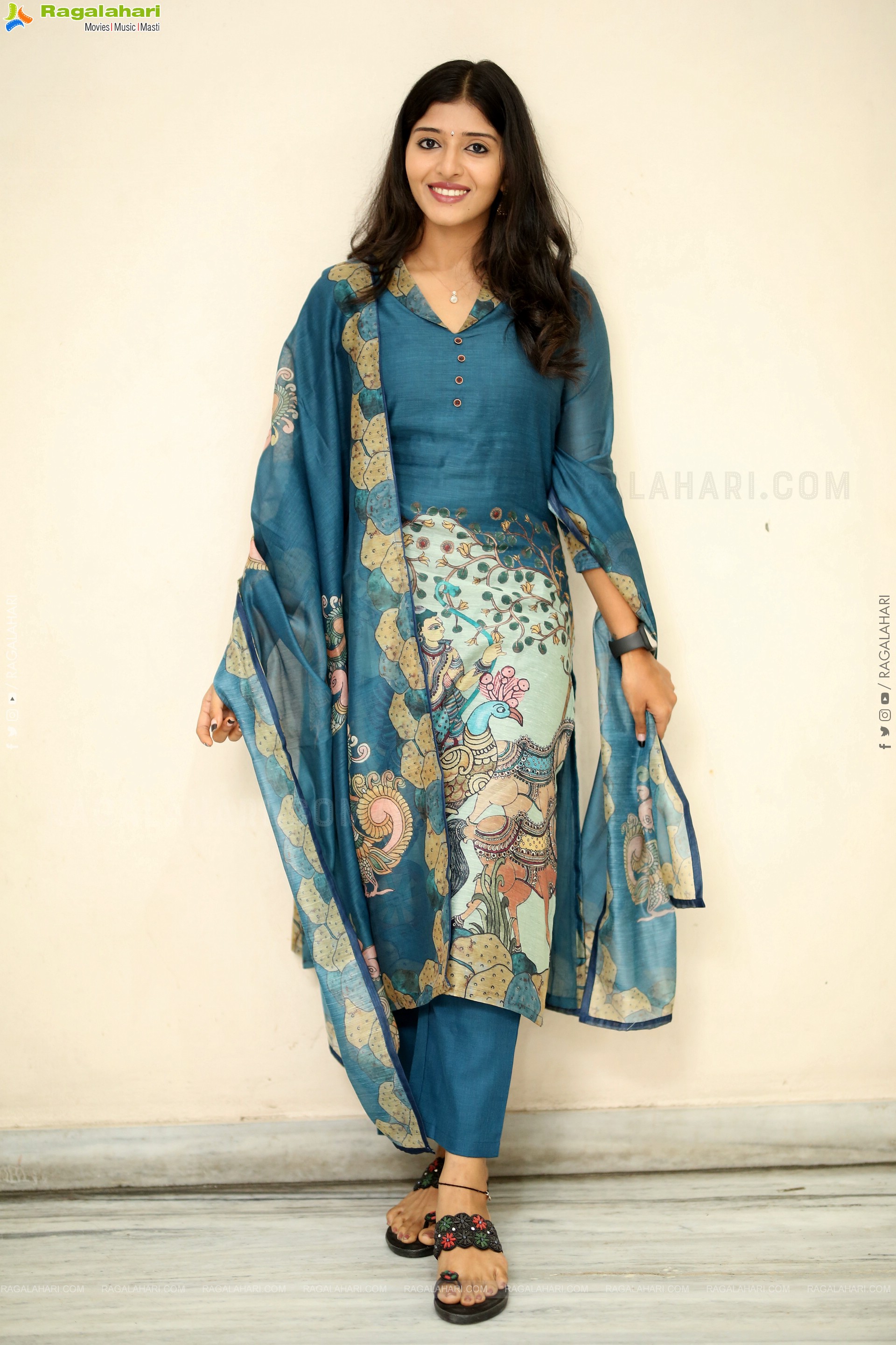 Ramya Priya at Bakasura Restaurant Prerelease Event, HD Gallery