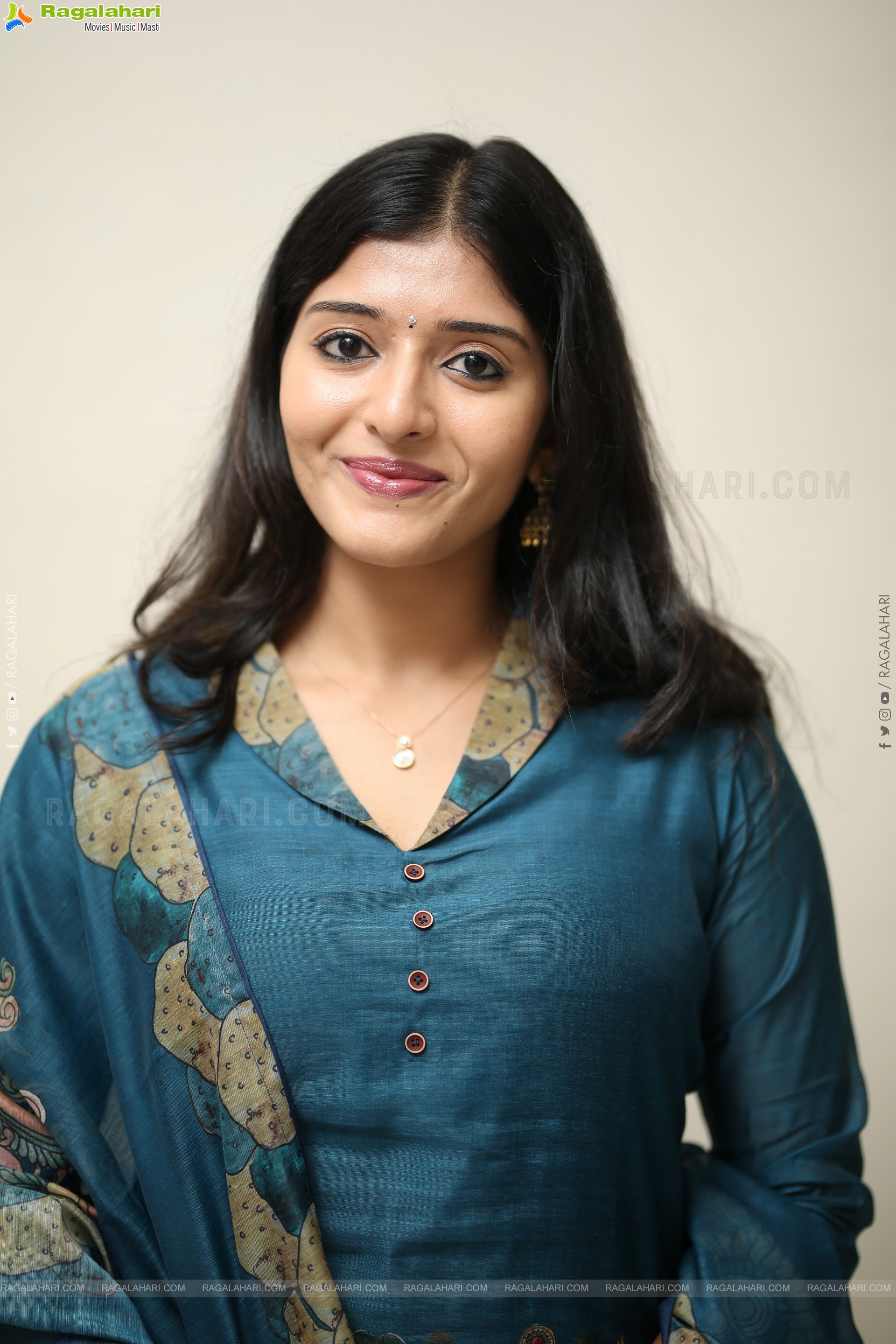 Ramya Priya at Bakasura Restaurant Prerelease Event, HD Gallery