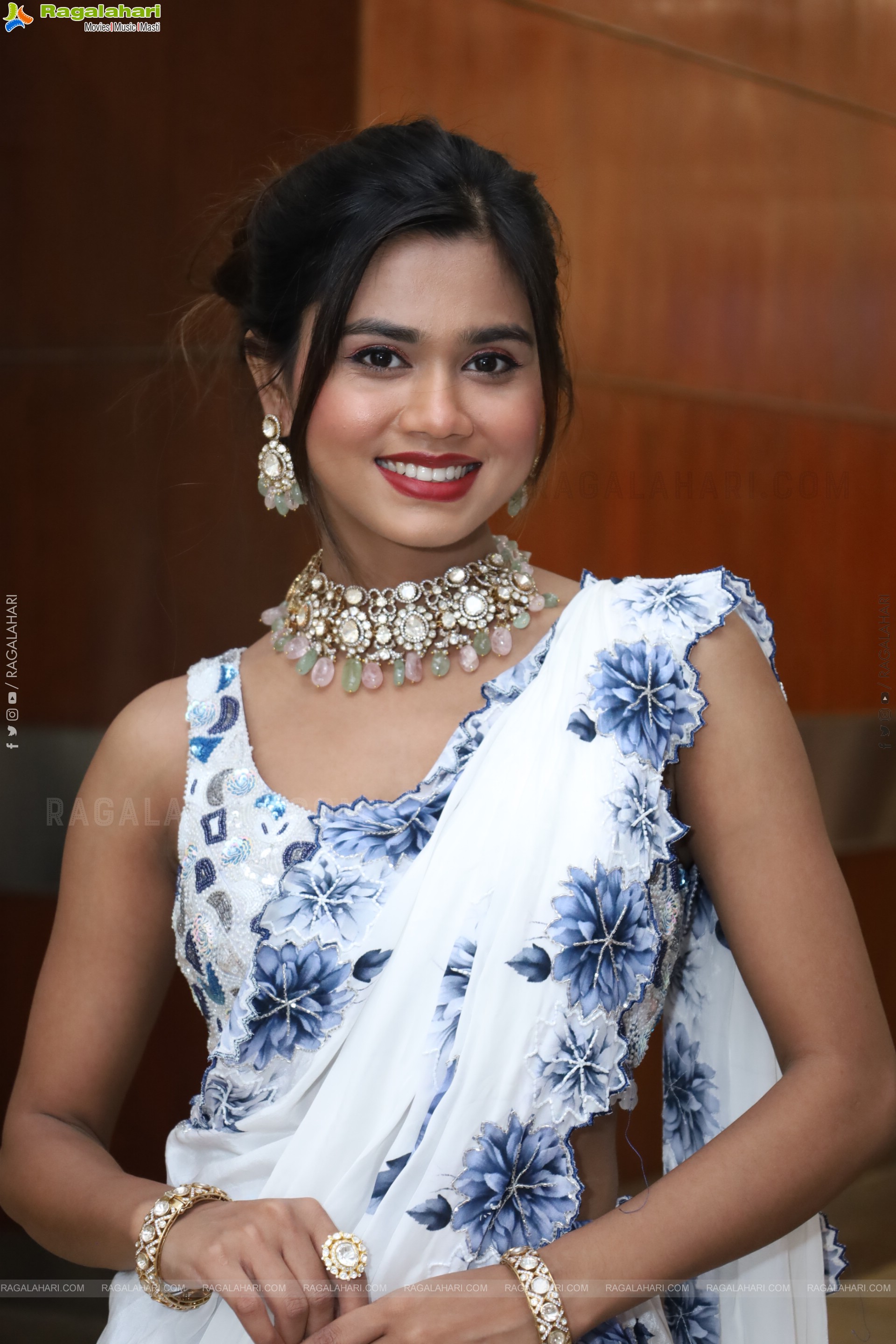 Reba Biswas Latest Stills, HD Gallery