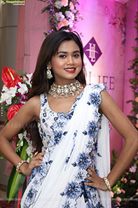 Reba Biswas Latest Stills, HD Gallery