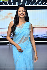 Shivani Nagaram at Little Hearts Movie Teaser Launch
