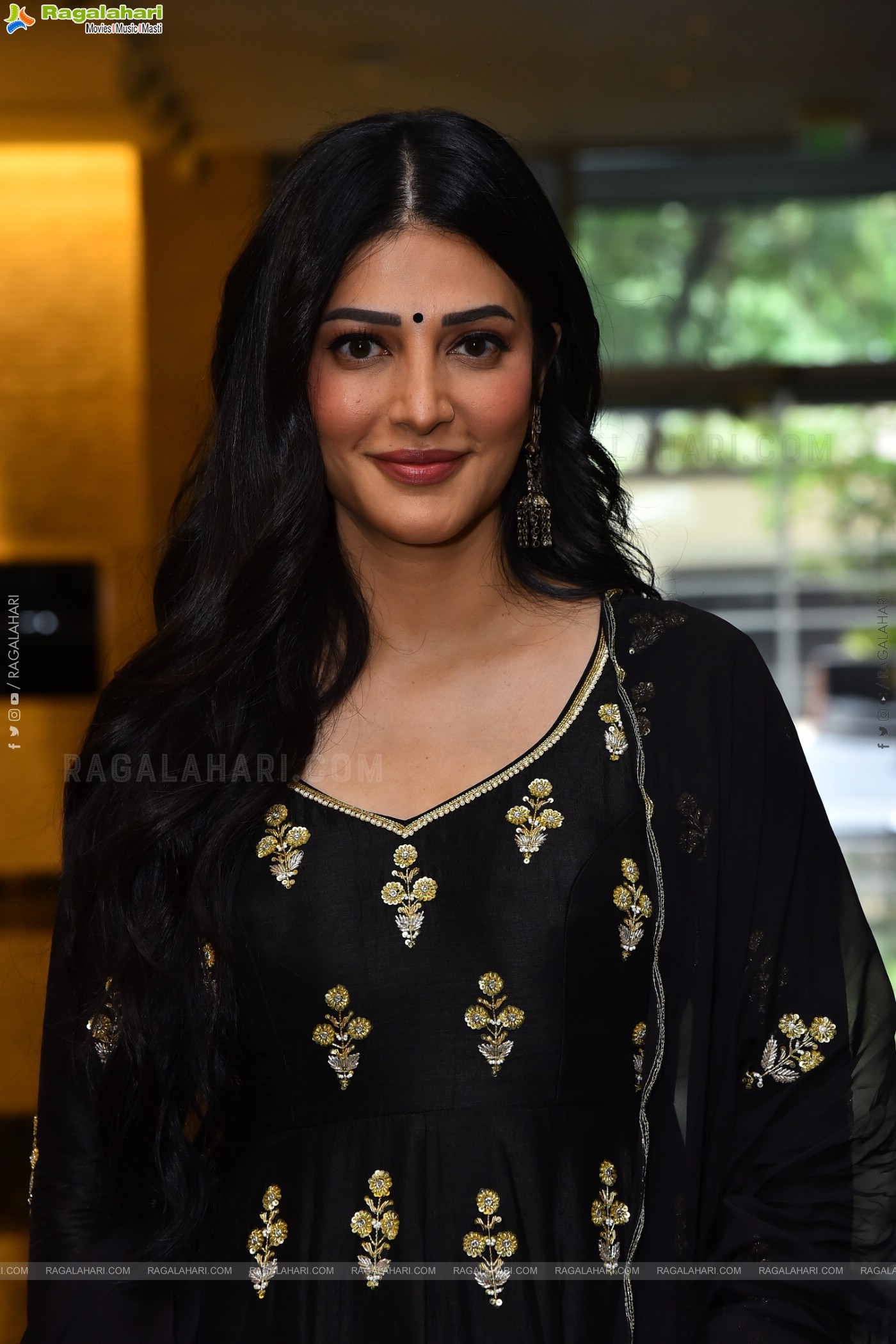 Shruti Haasan at Coolie Pre Release Event, HD Gallery