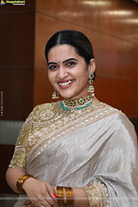 Sravanthi Chokarapu at Hi Life Exhibition Grand Launch