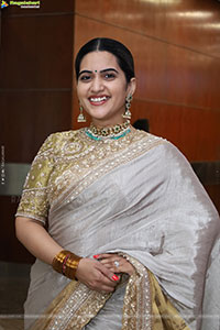 Sravanthi Chokarapu at Hi Life Exhibition Grand Launch