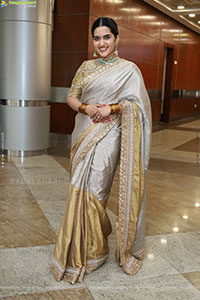 Sravanthi Chokarapu at Hi Life Exhibition Grand Launch