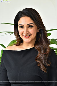 Sridevi Vijaykumar at Sundarakanda Movie Interview