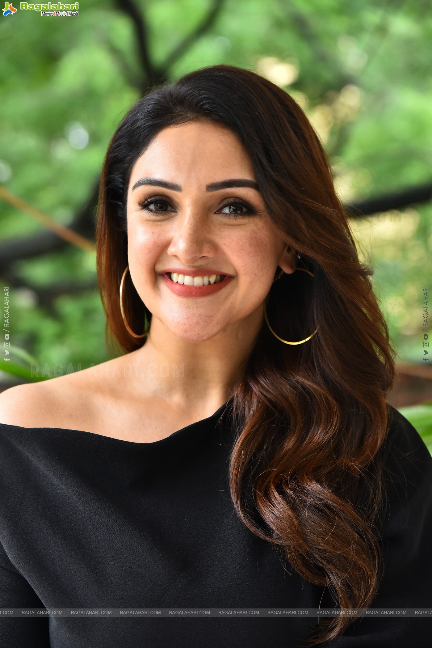 Sridevi Vijaykumar at Sundarakanda Movie Interview, HD Gallery