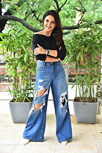 Sridevi Vijaykumar at Sundarakanda Movie Interview