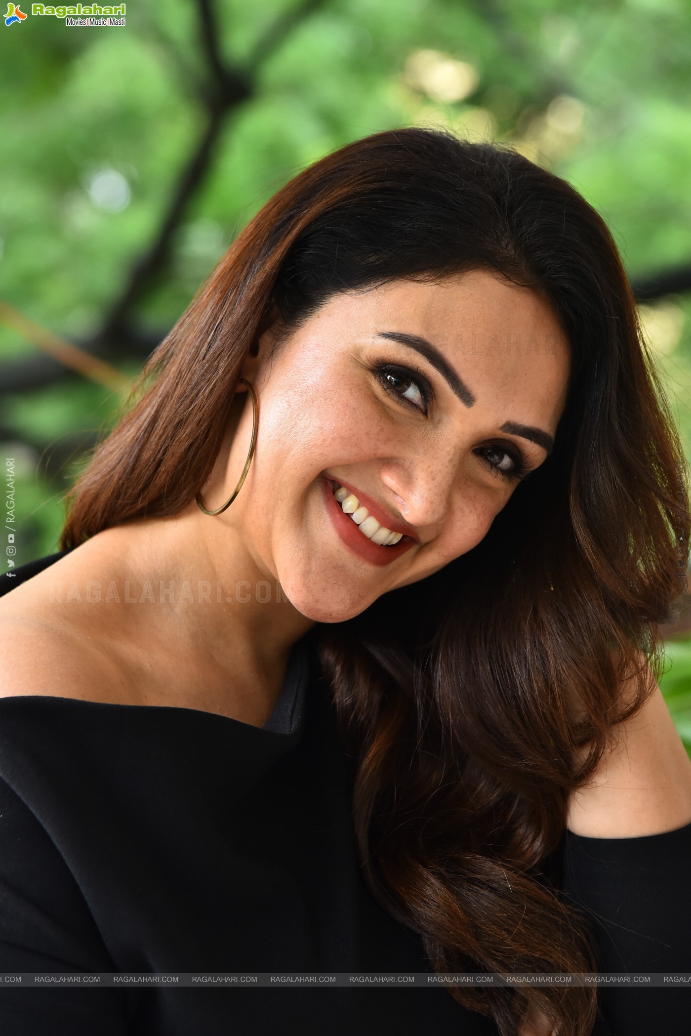 Sridevi Vijaykumar at Sundarakanda Movie Interview, HD Gallery