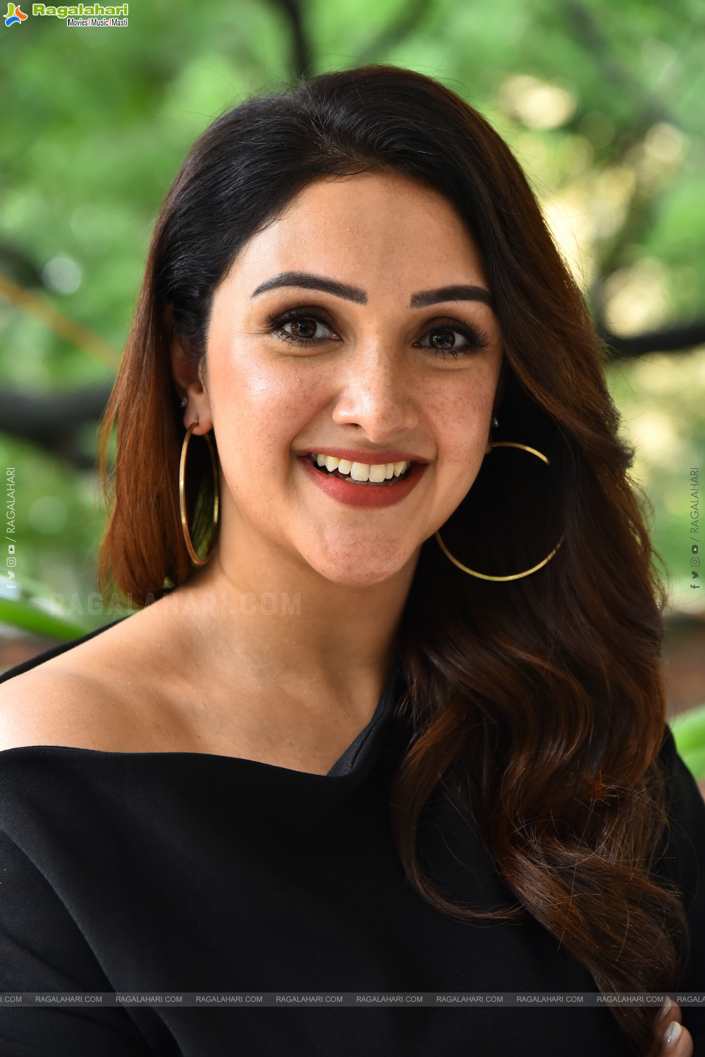 Sridevi Vijaykumar at Sundarakanda Movie Interview, HD Gallery