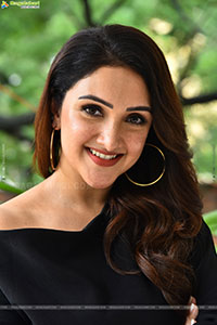 Sridevi Vijaykumar at Sundarakanda Movie Interview