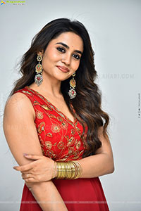 Teju Ashwini at Chai Wala Teaser Launch, HD Gallery 