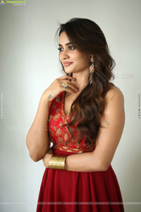 Teju Ashwini at Chai Wala Teaser Launch, HD Gallery 