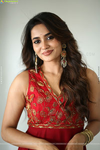 Teju Ashwini at Chai Wala Teaser Launch, HD Gallery 