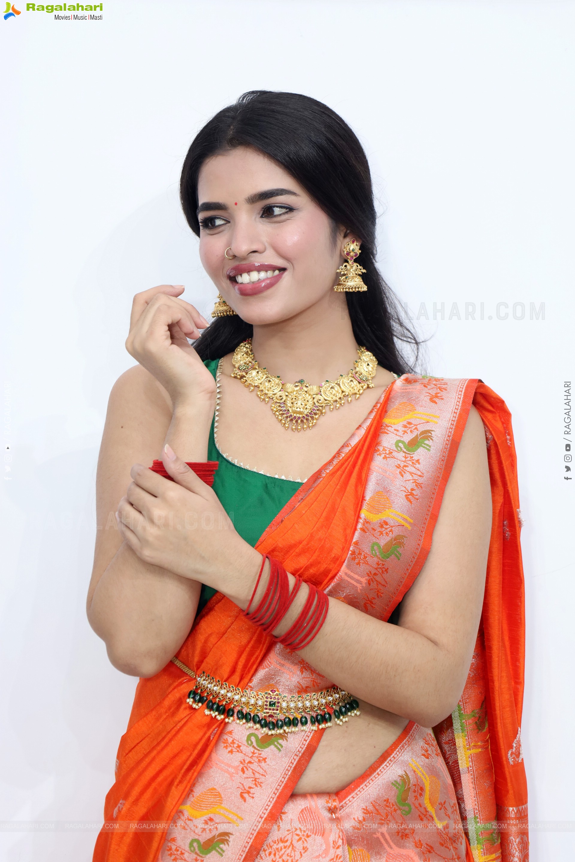 Urmila Chauhan at Hi Life Date Announcement Event, HD Gallery