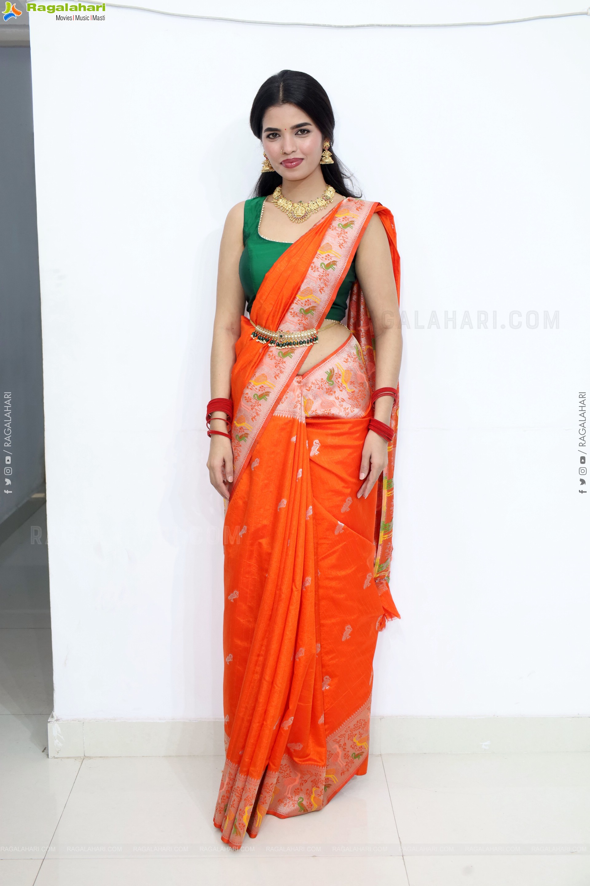 Urmila Chauhan at Hi Life Date Announcement Event, HD Gallery
