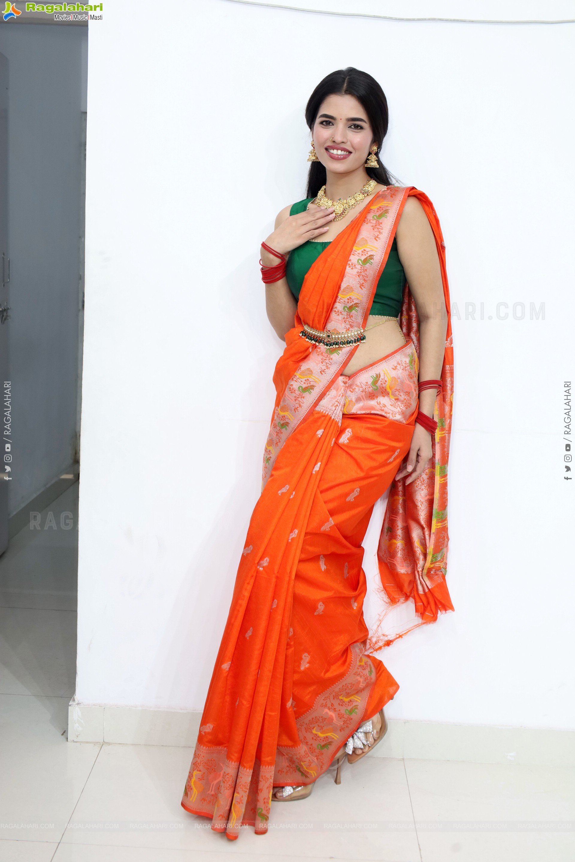 Urmila Chauhan at Hi Life Date Announcement Event, HD Gallery