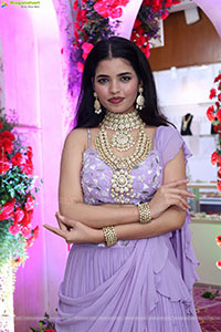 Urmila Chauhan at Hi Life Festival Special Exhibition Launch