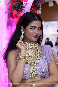 Urmila Chauhan at Hi Life Festival Special Exhibition Launch