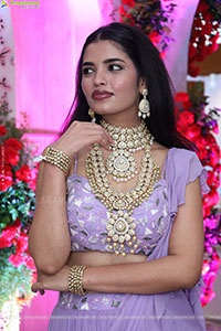 Urmila Chauhan at Hi Life Festival Special Exhibition Launch