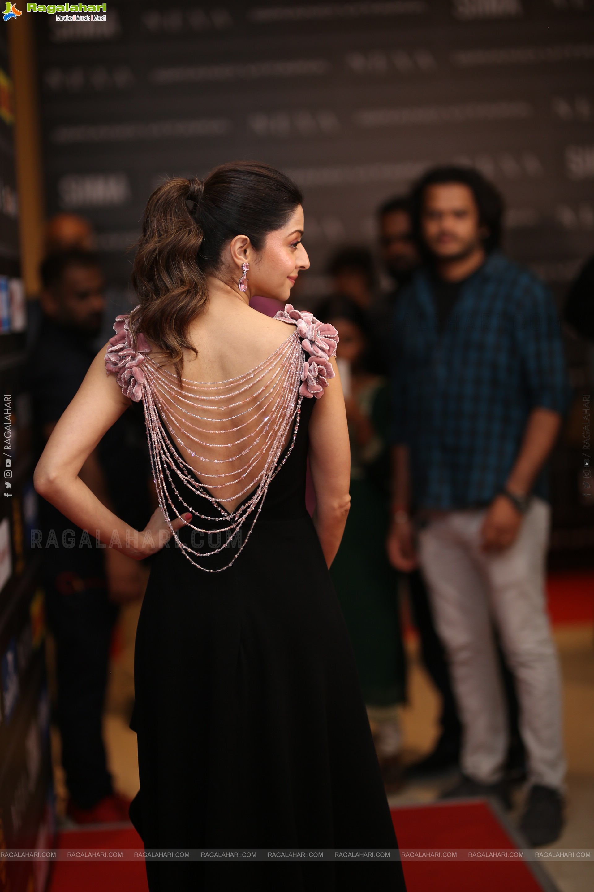 Vedika at SIIMA 2025 Awards Press Meet, HD Gallery