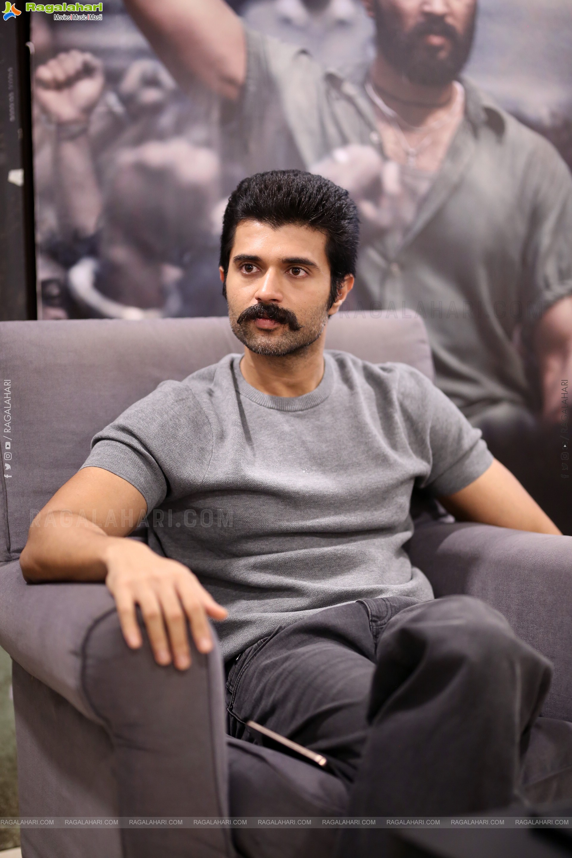 Vijay Deverakonda at Kingdom Success Interview, HD Gallery
