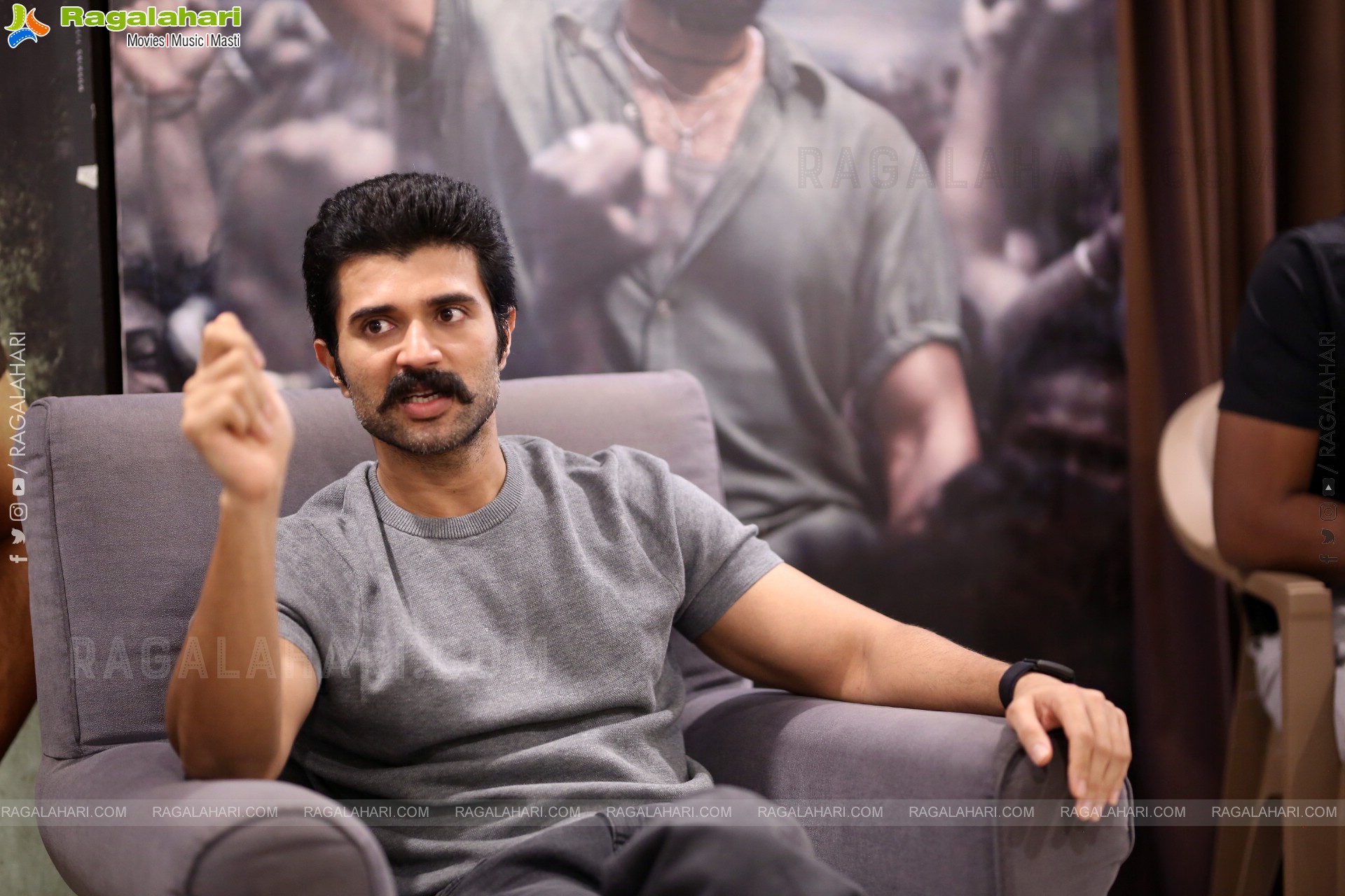 Vijay Deverakonda at Kingdom Success Interview, HD Gallery