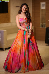Virti Vaghani Latest HD Photoshoot Stills, HD Gallery	
