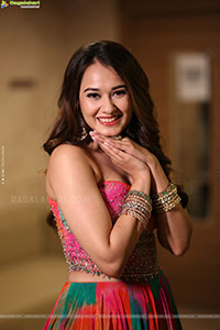 Virti Vaghani Latest HD Photoshoot Stills, HD Gallery	
