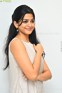 Ananthika Sanilkumar at Romanchakam Movie Press Meet