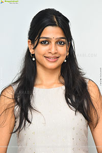Ananthika Sanilkumar at Romanchakam Movie Press Meet