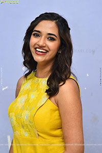 Anyuktha Nallani at Good Time Teaser Launch