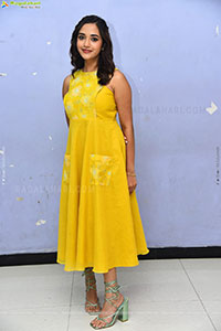 Anyuktha Nallani at Good Time Teaser Launch