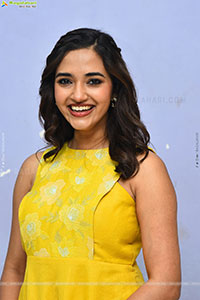 Anyuktha Nallani at Good Time Teaser Launch