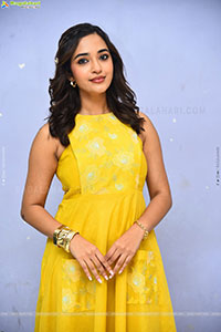 Anyuktha Nallani at Good Time Teaser Launch