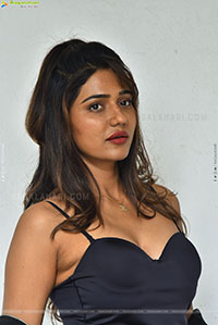 Dollysha at Ohh My Dog Press Meet, HD Gallery