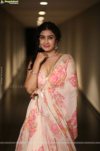 Farnaz Shetty Glam Photoshoot Stills, HD Gallery