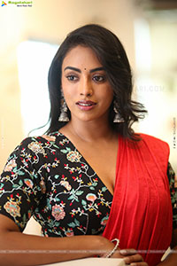 Kamakshi Bhaskarla at Agadha Movie Interview, HD Gallery
