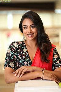 Kamakshi Bhaskarla at Agadha Movie Interview, HD Gallery