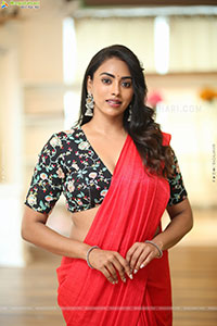 Kamakshi Bhaskarla at Agadha Movie Interview, HD Gallery