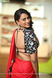 Kamakshi Bhaskarla at Agadha Movie Interview, HD Gallery