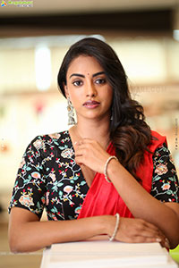 Kamakshi Bhaskarla at Agadha Movie Interview, HD Gallery
