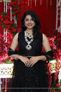 Lakshmi Priya Glam stills in Black Dress, HD Gallery