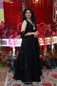 Lakshmi Priya Glam stills in Black Dress, HD Gallery
