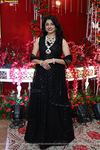 Lakshmi Priya Glam stills in Black Dress, HD Gallery