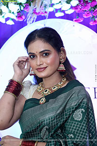 Manu Malleshwari at Hi Life Exhibition Launch Event