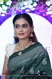 Manu Malleshwari at Hi Life Exhibition Launch Event